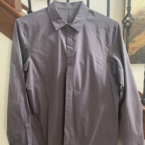Lululemon Down to the Wire Slim Fit Button Down